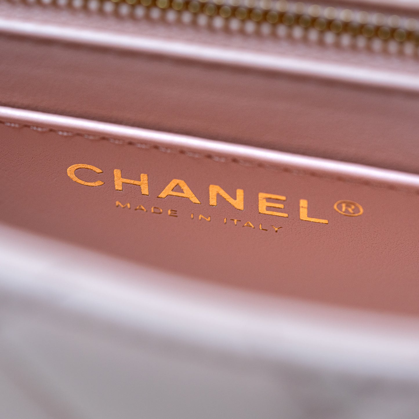 Chanel 24C mini Flapbag with Handle Light Pink