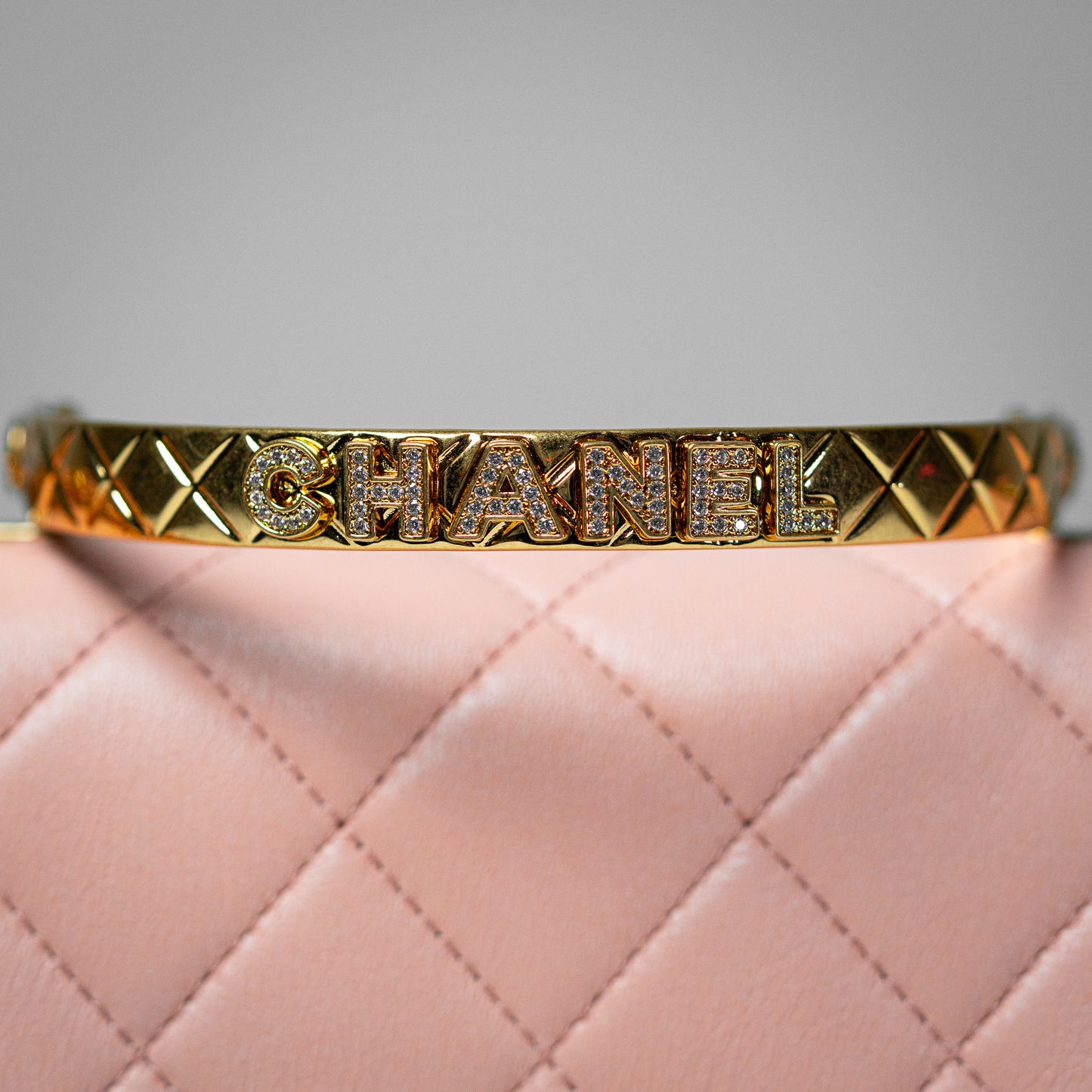 Chanel 24C mini Flapbag with Handle Light Pink