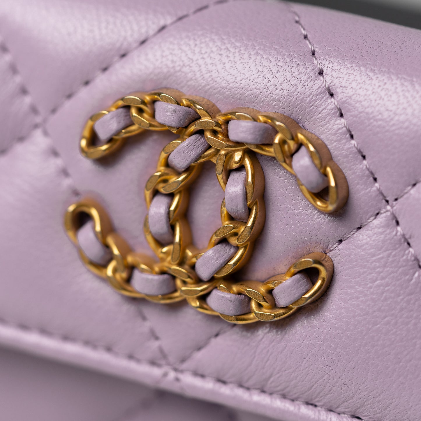 Chanel Flap Card Holder in Violet