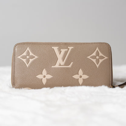 Louis Vuitton Zippy Wallet - Dove/Cream