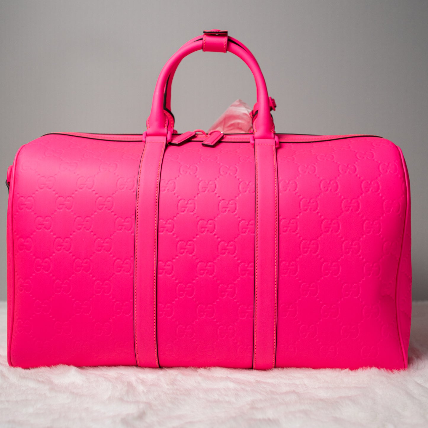 GG Rubber-Effect Large Duffle Bag - Pink