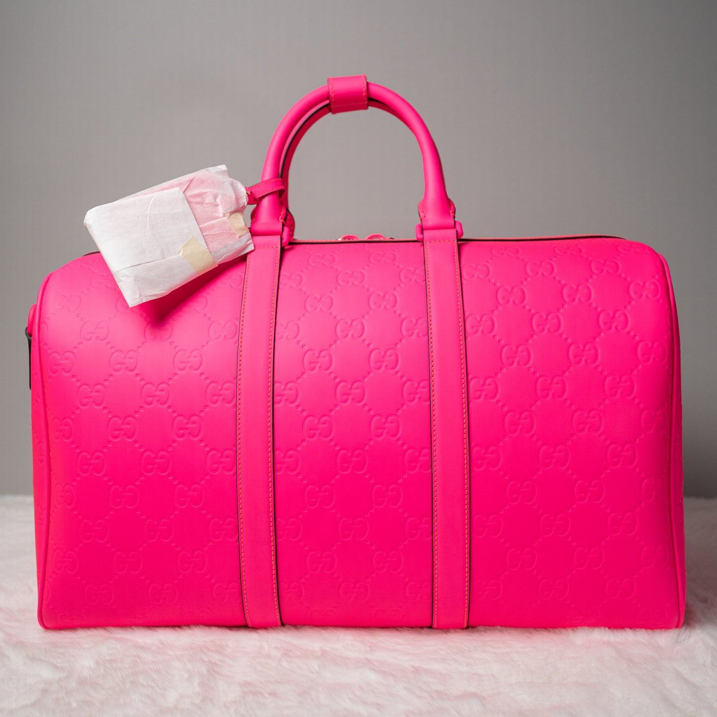 GG Rubber-Effect Large Duffle Bag - Pink